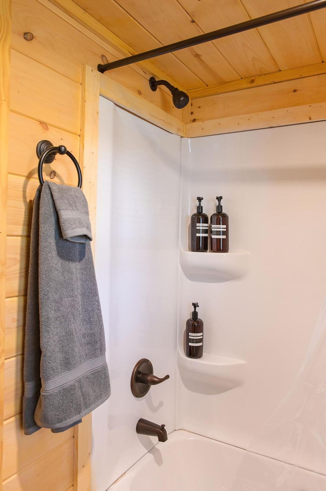 Lena Cabin Wooded Tiny Cabin - Hot Tub Chattanooga Buitenkant foto