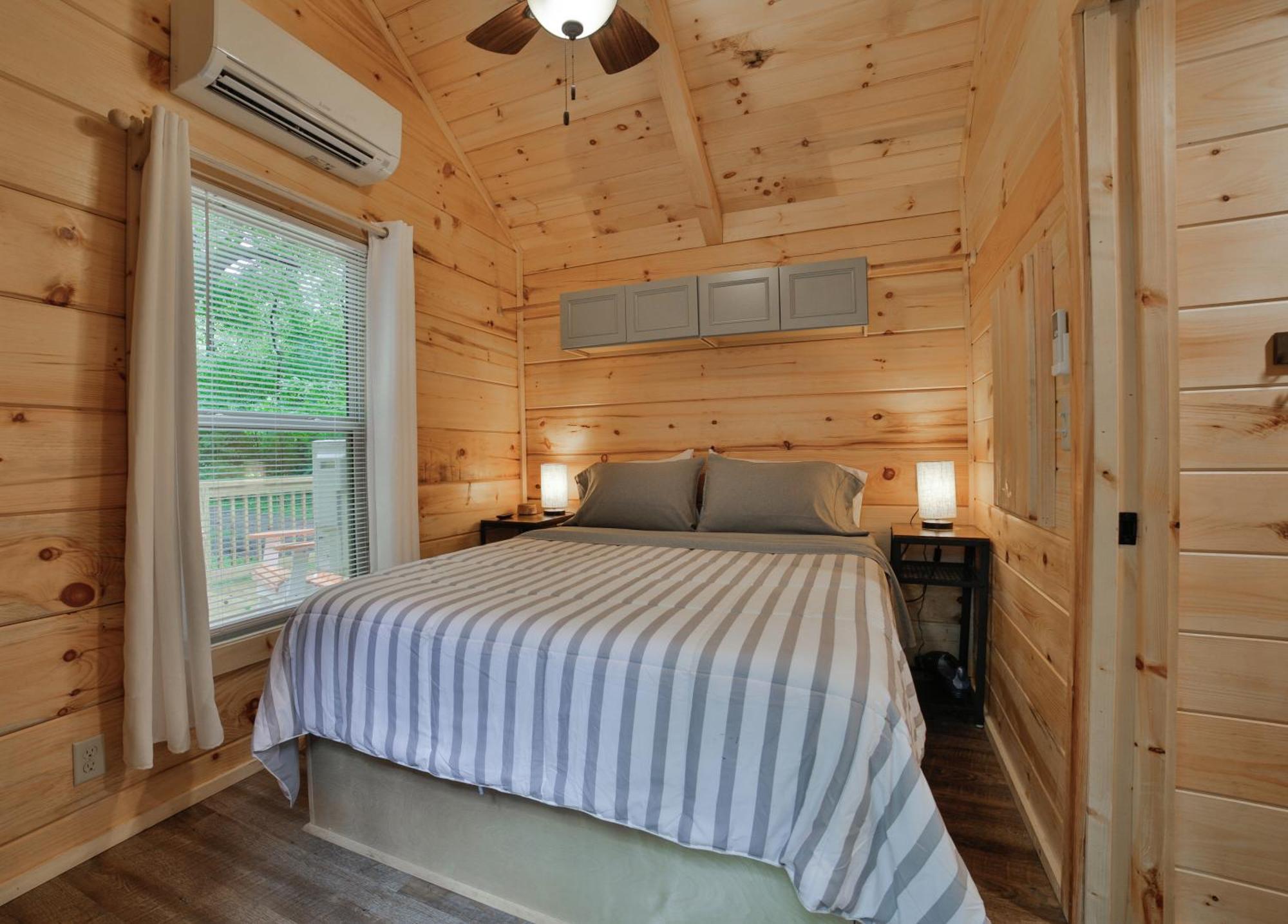 Lena Cabin Wooded Tiny Cabin - Hot Tub Chattanooga Buitenkant foto